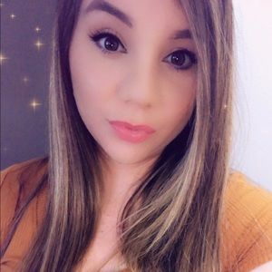 Meet your Posher, Jeanette